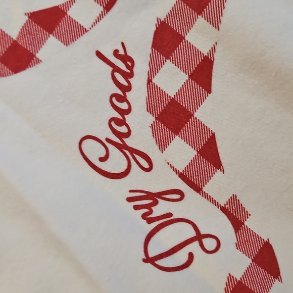 Dry Goods Cream Sweatshirt with Red Bow Design Size Medium - Picture 3 of 4